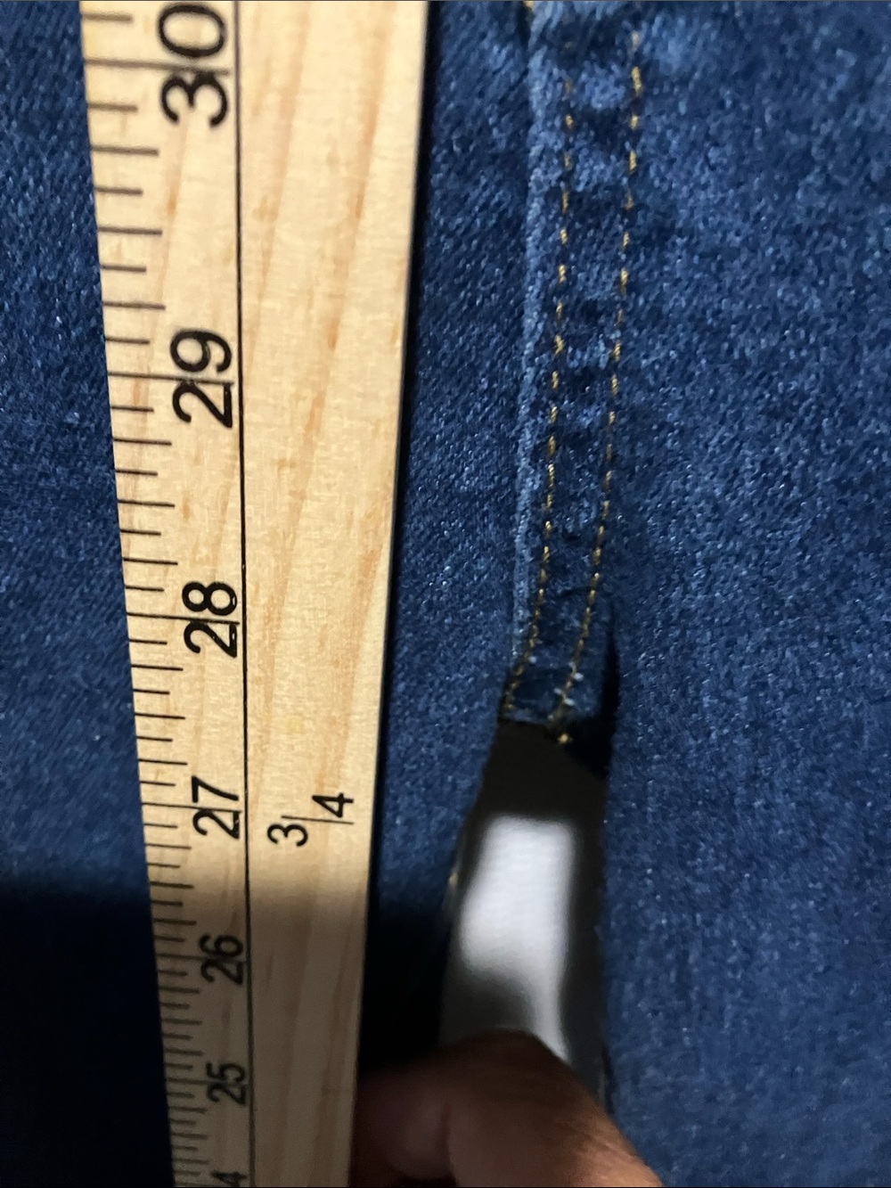 Women's Straight Leg Jeans in Dark Blue Washed Denim - Picture 3 of 8